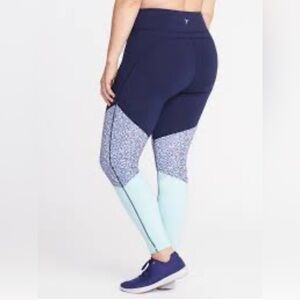 Old Navy Active high-rise color block Go-Dry compression leggings